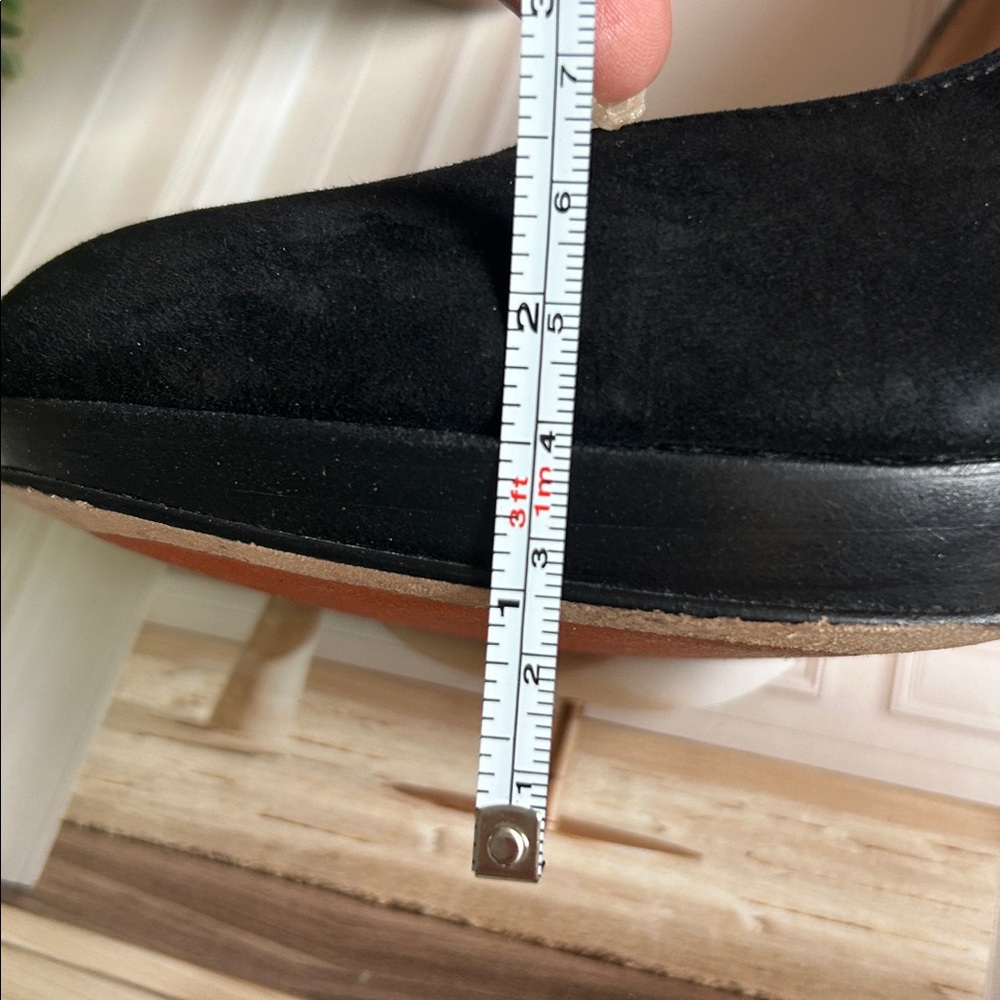 Sexy Cole Haan Black Suede Pumps Size 7 - Picture 7 of 7